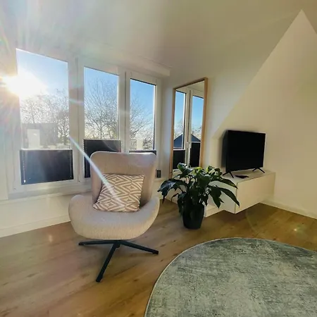 Modern Saniertes Haus In Husum Tatil Evi *