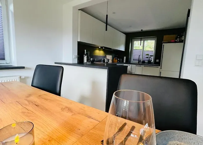 Tatil Evi Modern Saniertes Haus In Husum